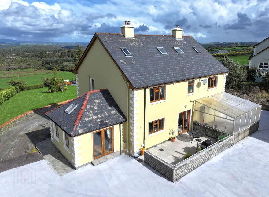 Derryleigh, Inchigeelagh, Macroom, P12E672