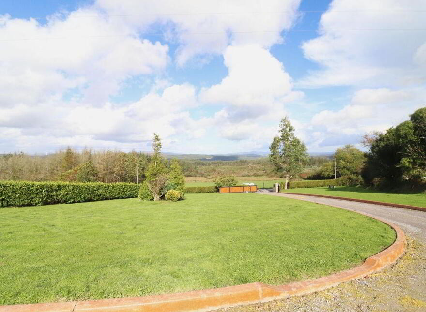 Derryleigh, Inchigeelagh, Macroom, P12E672