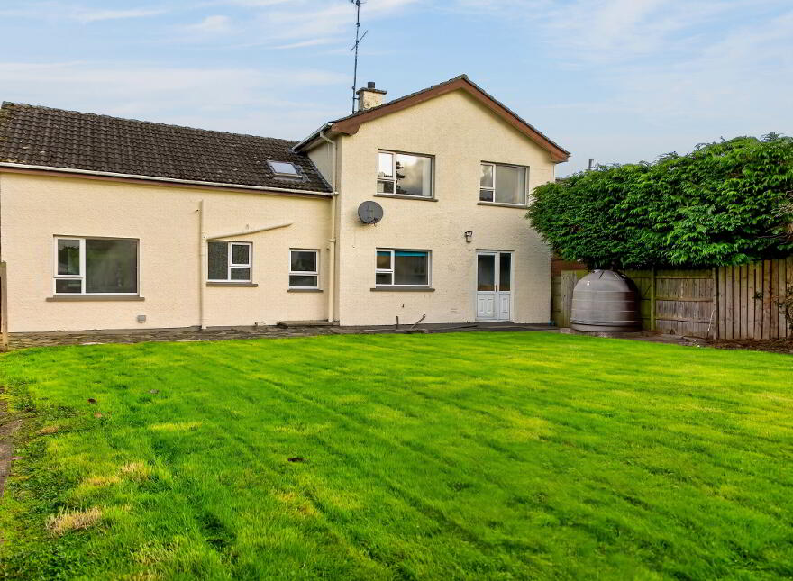 15 Shandon Park, Ballymena, BT42 2ED