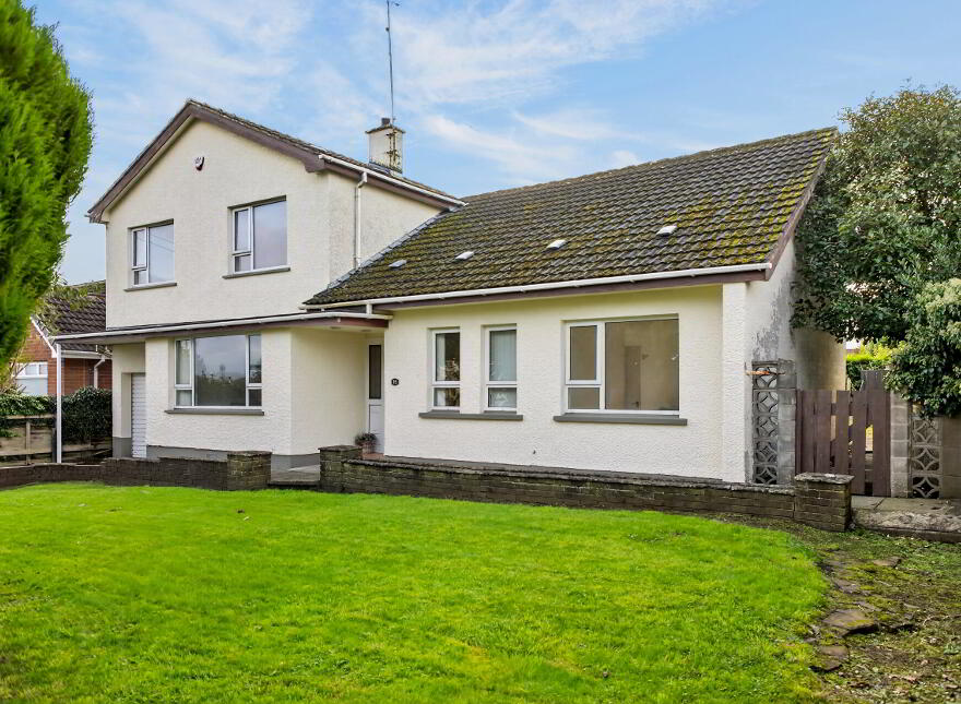15 Shandon Park, Ballymena, BT42 2ED