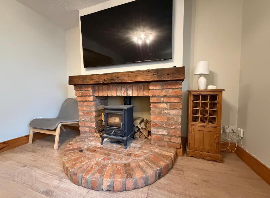 95 Causeway Street, Portrush, BT56 8AE