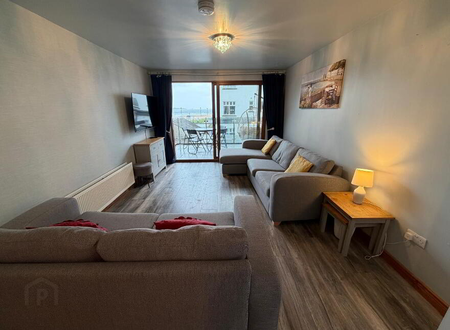 95 Causeway Street, Portrush, BT56 8AE