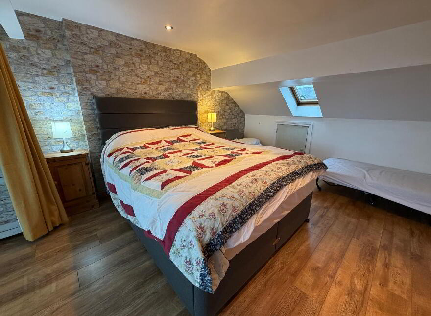 95 Causeway Street, Portrush, BT56 8AE