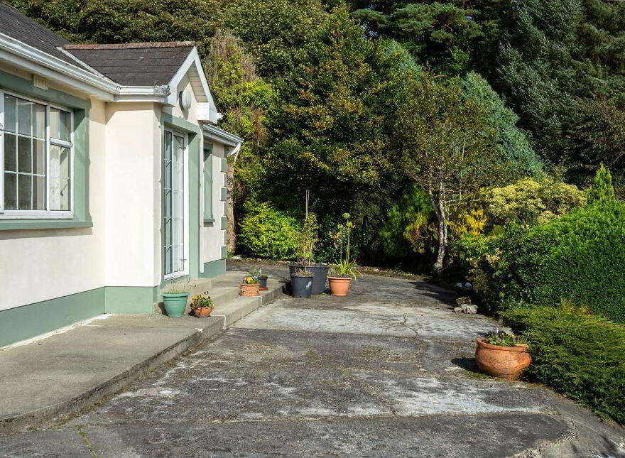 Derry, Rosscarbery, P85TK49