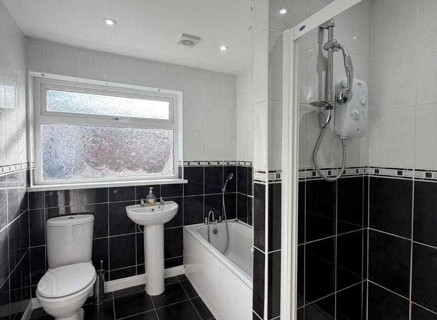 19 Gordonville Park, Off Ballymena Road, Ballymoney, BT53 7EU