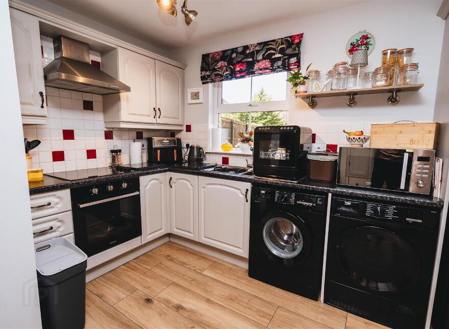 184 Bush Manor, Antrim, BT41 2UQ