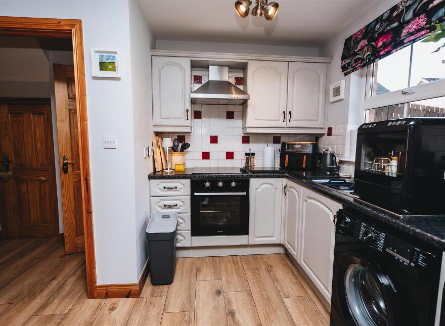 184 Bush Manor, Antrim, BT41 2UQ
