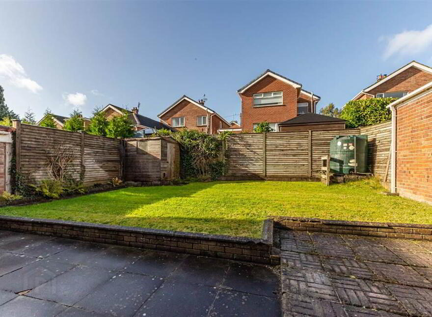 25 Parkland Avenue, Pond Park Road, Lisburn, BT28 3JP
