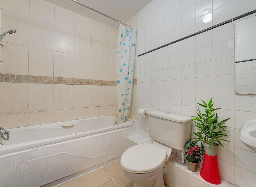 57 Hampton Wood Avenue, Finglas, Finglas, D11