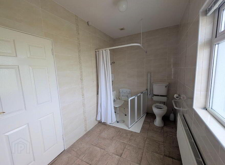 Ballyhaden, Borrisokane, E45C560