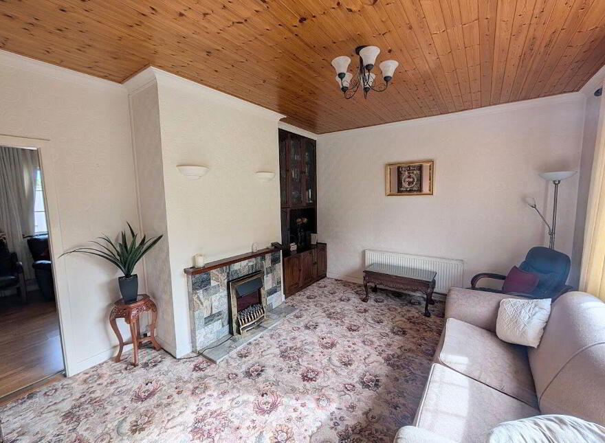 Ballyhaden, Borrisokane, E45C560
