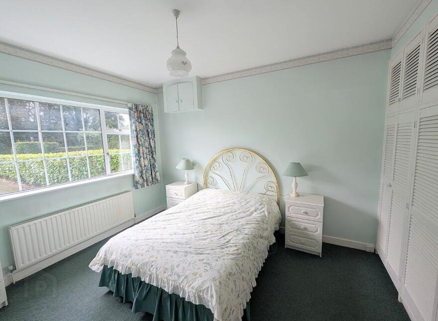 Ballyhaden, Borrisokane, E45C560