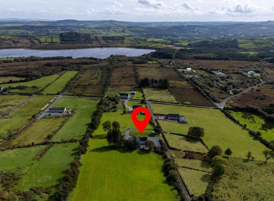 Lough Keel Cottage, Carrownasaul, Termon, F92Y6H3
