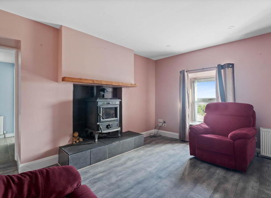 Lough Keel Cottage, Carrownasaul, Termon, F92Y6H3