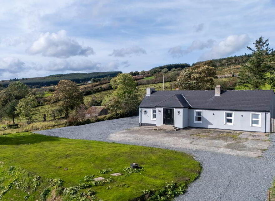 Lough Keel Cottage, Carrownasaul, Termon, F92Y6H3
