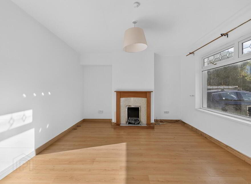 3 Brookview, Bangor, BT19 7YP