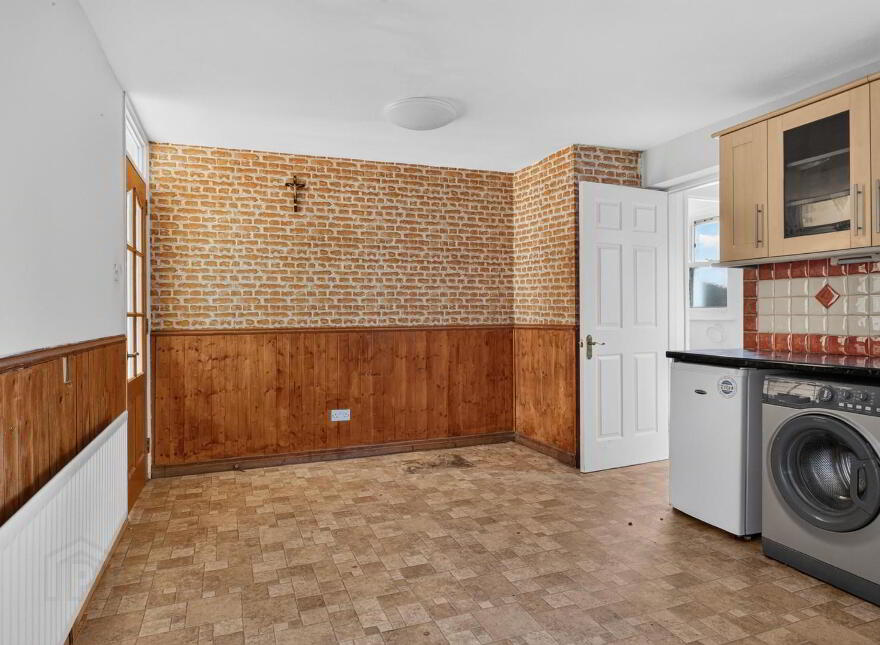 3 Brookview, Bangor, BT19 7YP