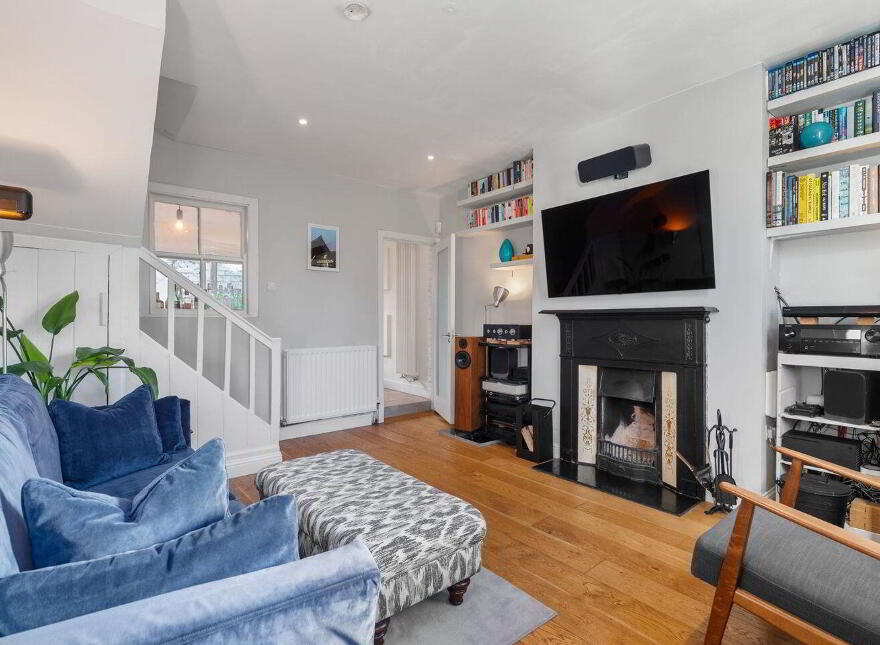 23 Saint Michaels Terrace, Blackpitts, Dublin 8, D08R8Y9