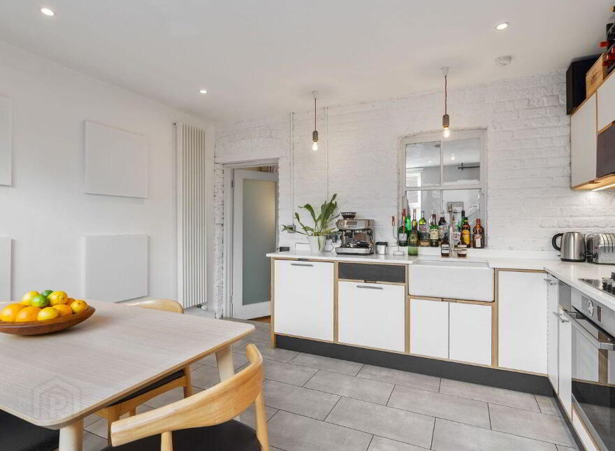23 Saint Michaels Terrace, Blackpitts, Dublin 8, D08R8Y9