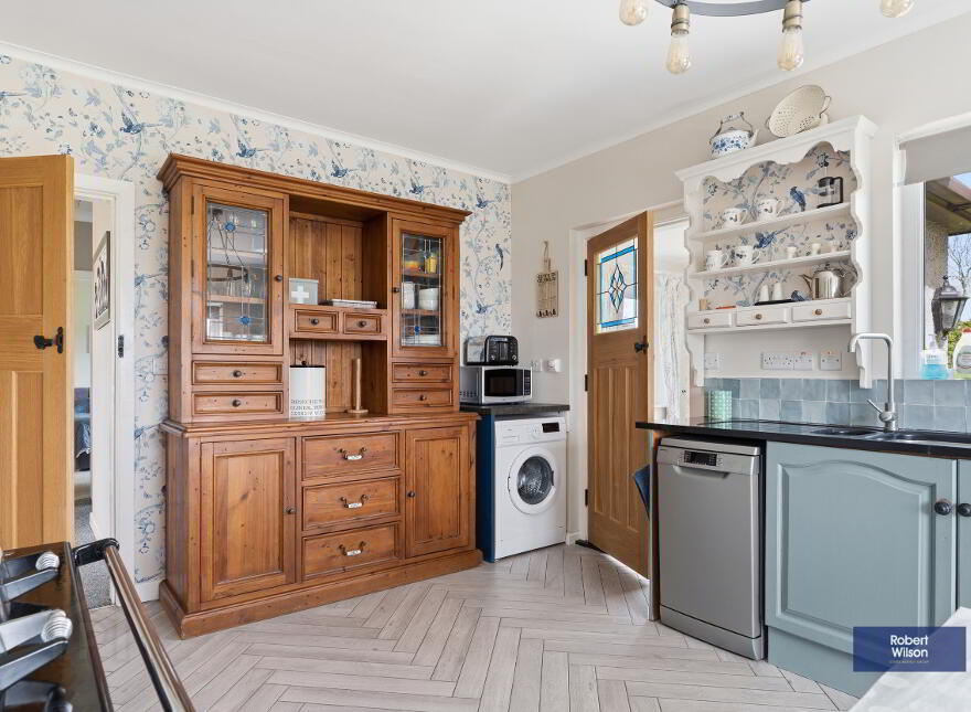 7 Crewe Road, Ballinderry Upper, Lisburn, BT28 2PL