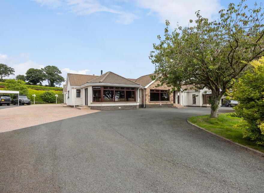 126 Old Belfast Road, Ballynahinch, BT24 8UY