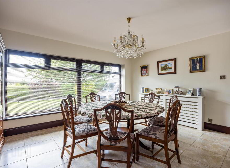 126 Old Belfast Road, Ballynahinch, BT24 8UY