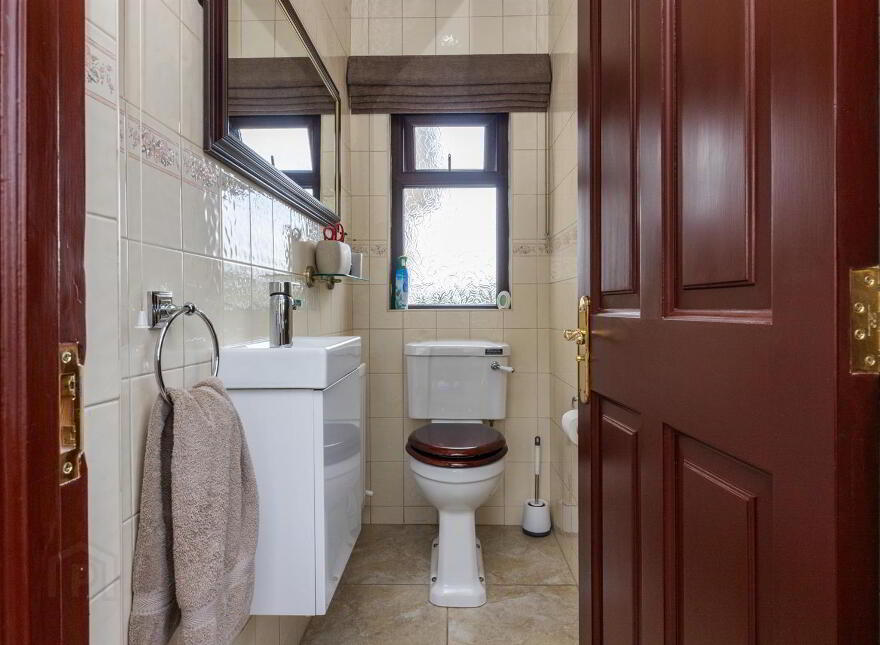 126 Old Belfast Road, Ballynahinch, BT24 8UY