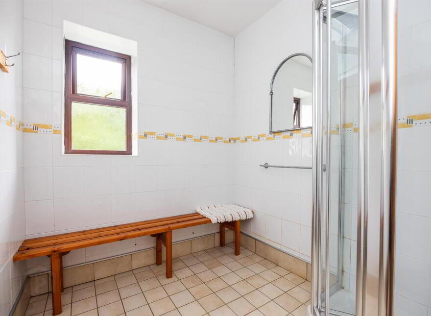 126 Old Belfast Road, Ballynahinch, BT24 8UY