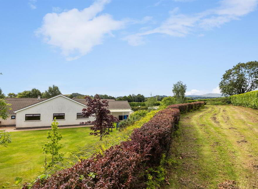 126 Old Belfast Road, Ballynahinch, BT24 8UY