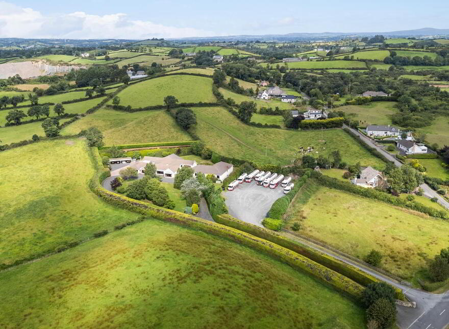 126 Old Belfast Road, Ballynahinch, BT24 8UY