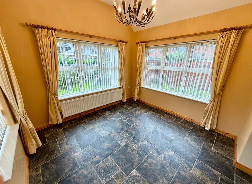 60 Glen Macha, Cathedral Road, Armagh, BT61 8AF