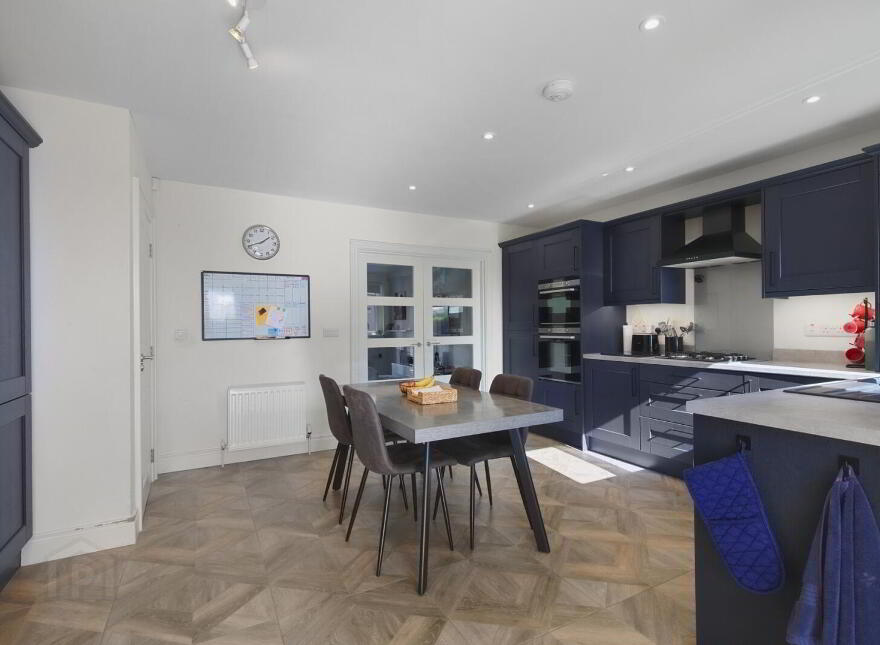 8 Oak Meadow Mews, Newtownards, BT23 7JJ