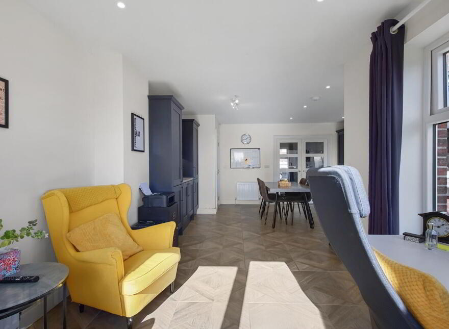 8 Oak Meadow Mews, Newtownards, BT23 7JJ
