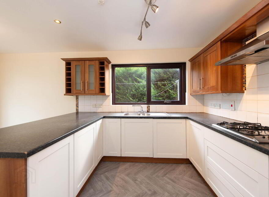 48 Hollybrook Manor, Newtownabbey, BT36 7XR