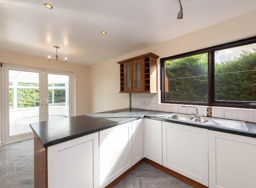 48 Hollybrook Manor, Newtownabbey, BT36 7XR