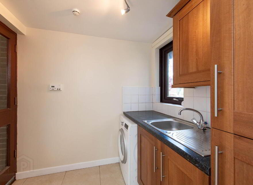48 Hollybrook Manor, Newtownabbey, BT36 7XR