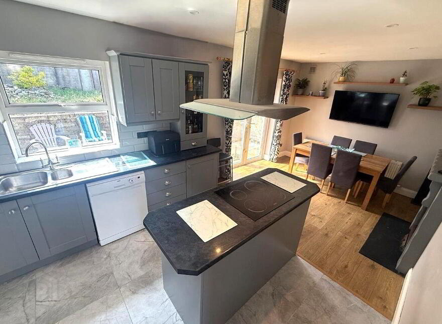 Bungalow, At Hewitts Bridge, Clancool More, Bandon, P72E398