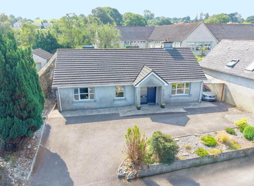Bungalow, At Hewitts Bridge, Clancool More, Bandon, P72E398