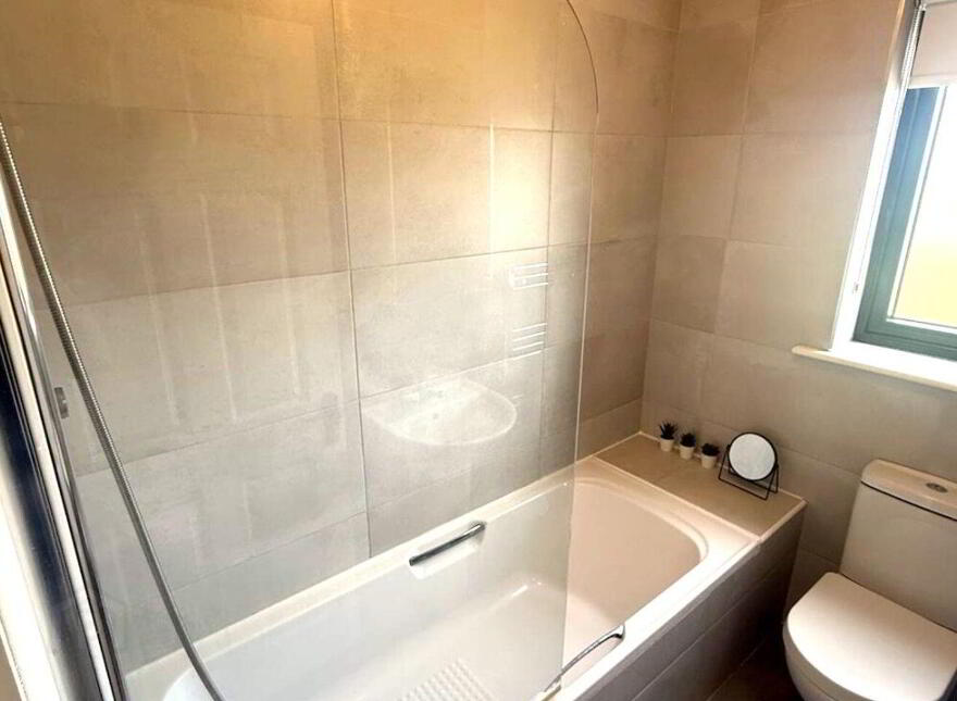 14 Inis Alainn, Curraclough, Bandon