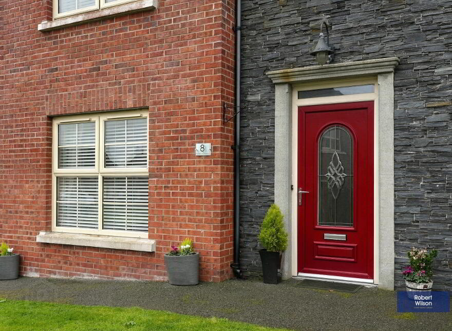 8 Ballynadrone Meadows, Magheralin, BT67 0FY