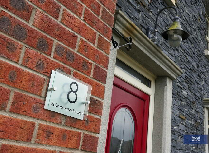 8 Ballynadrone Meadows, Magheralin, BT67 0FY