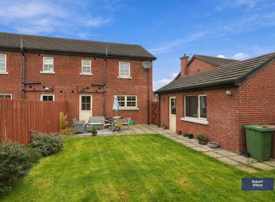 8 Ballynadrone Meadows, Magheralin, BT67 0FY