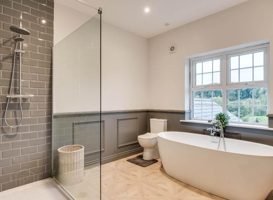114 Loughshore Road, Enniskillen, BT74 5NH