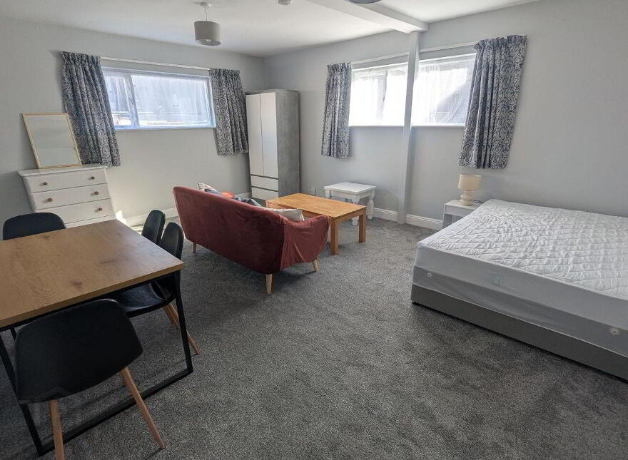 Apartment 4 Boston Cleaners, Waterford City Centre, Waterford City Centre, X91PA02
