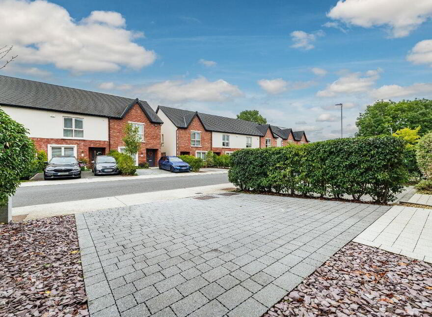 8 Whitethorn Place, Naas, W91E2RV