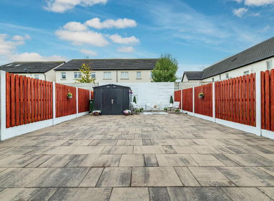 8 Whitethorn Place, Naas, W91E2RV