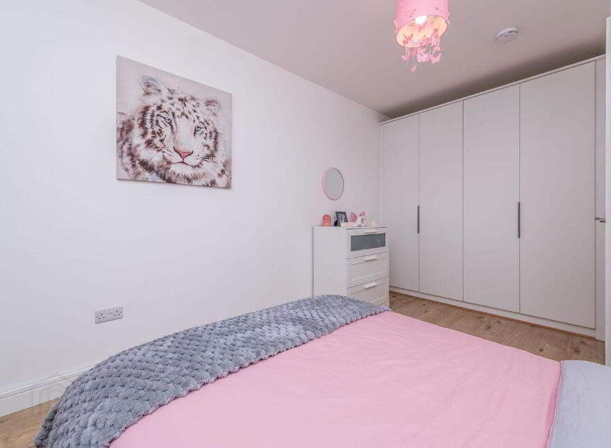 8 Whitethorn Place, Naas, W91E2RV