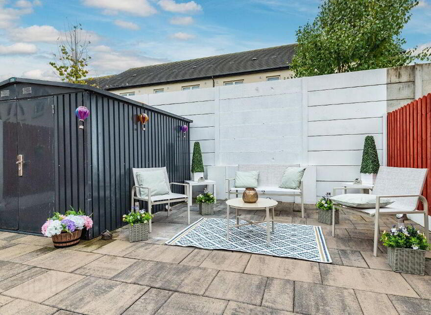 8 Whitethorn Place, Naas, W91E2RV
