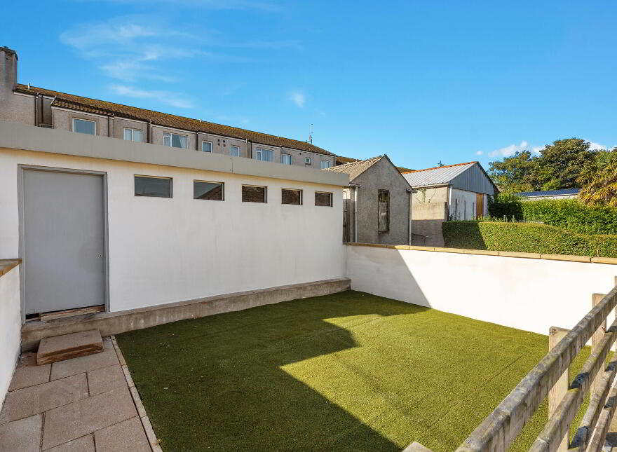 27 Comber Road, Dundonald, Belfast, BT16 2AA