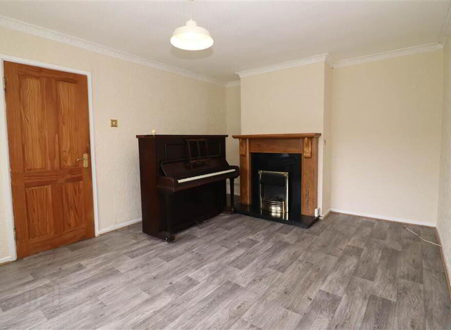 67 Meeting House Lane, Hillhall Road, Lisburn, BT27 5BY